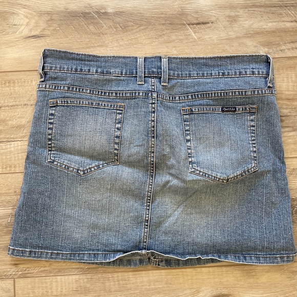 Jean skirt - Picture 2 of 2